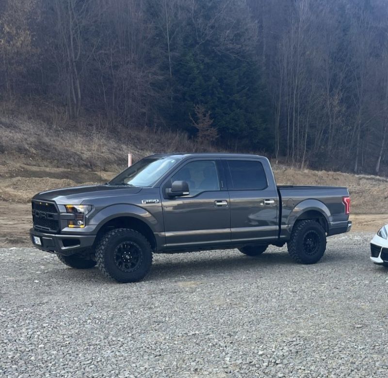 FORD F150