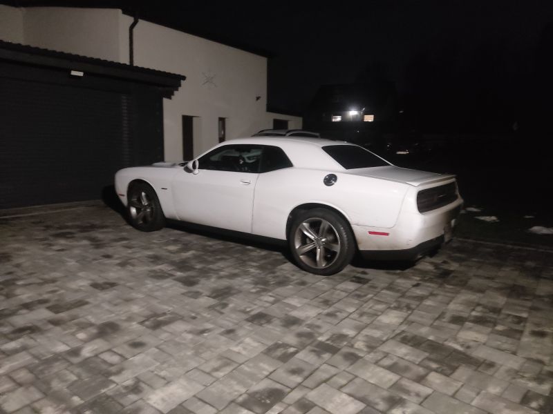 Dodge  Challenger 