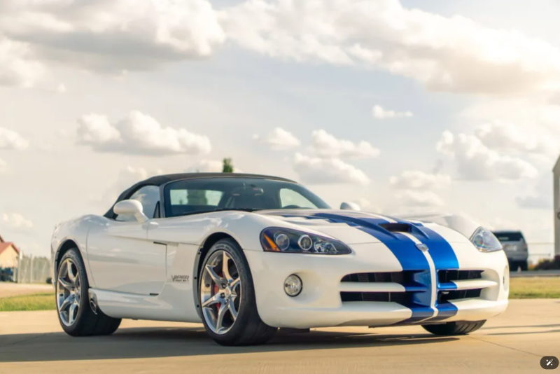 Dodge Viper SRT10