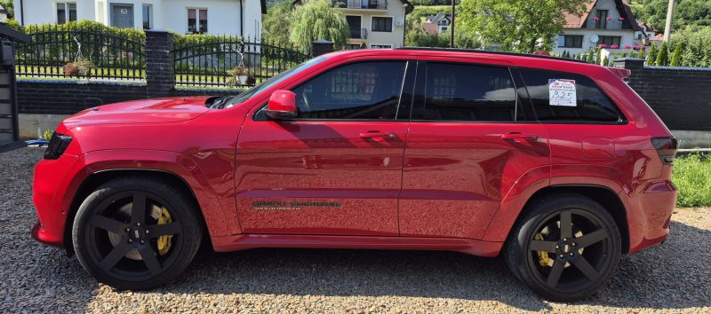 JEEP GRAND CHEROKEE TRACKAHAWK