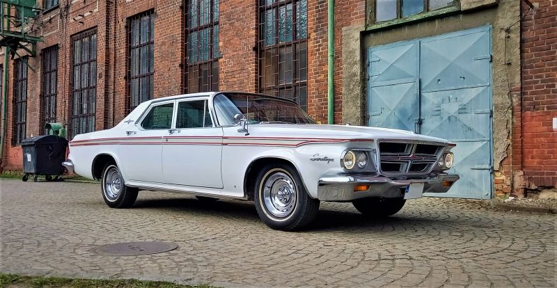 Chrysler Saratoga 300