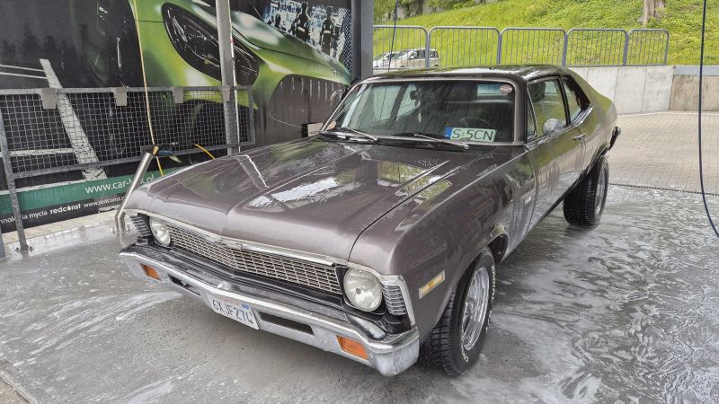 Chevrolet  Nova