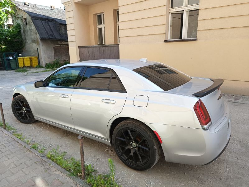 chrysler 300s