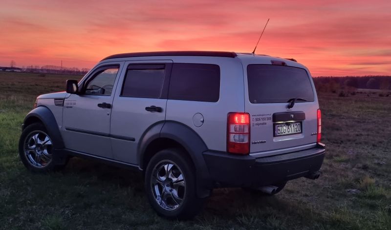 dodge nitro