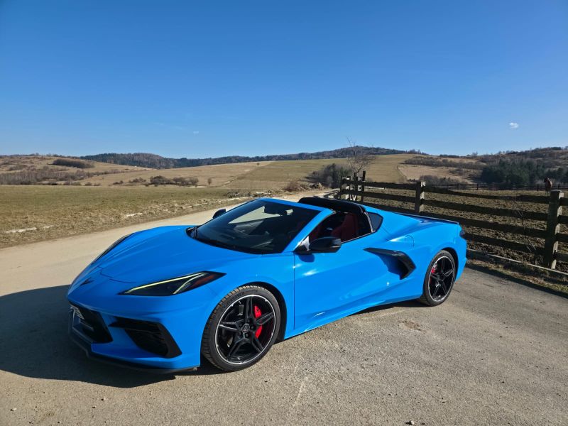 Chevrolet  Corvette 