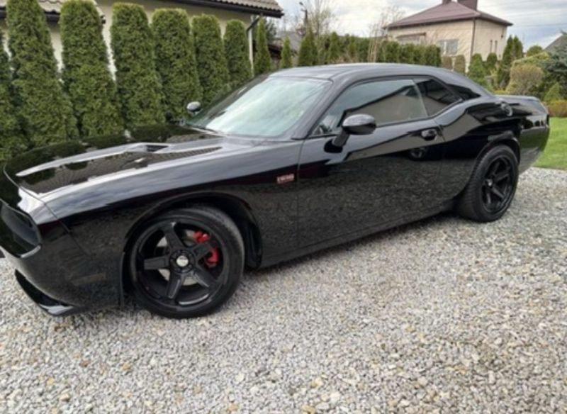 Dodge  Challenger