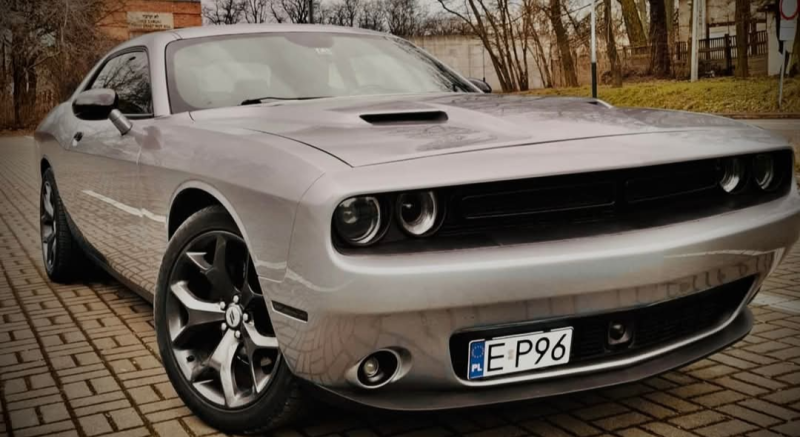 Dodge  Challenger 