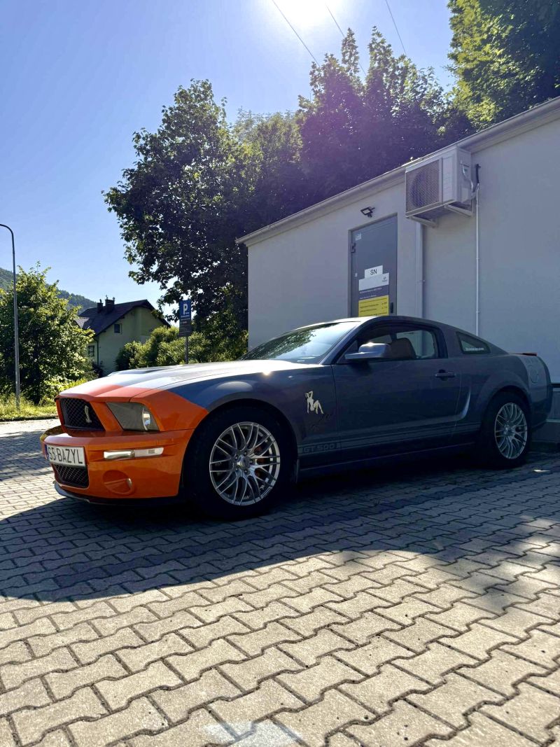 Ford  Mustang