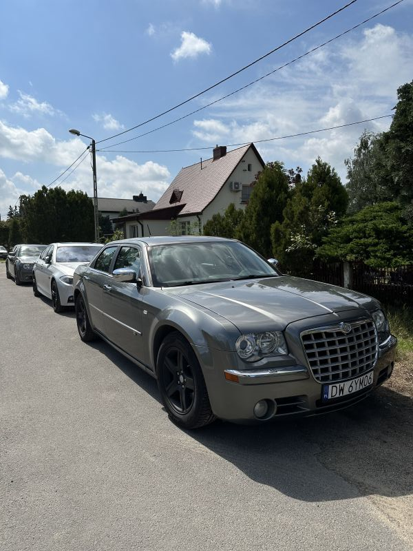 Chrysler  300C