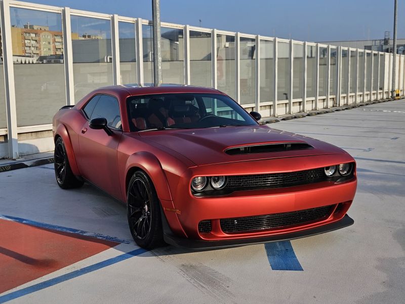 Dodge  Challenger 6.4 SRT