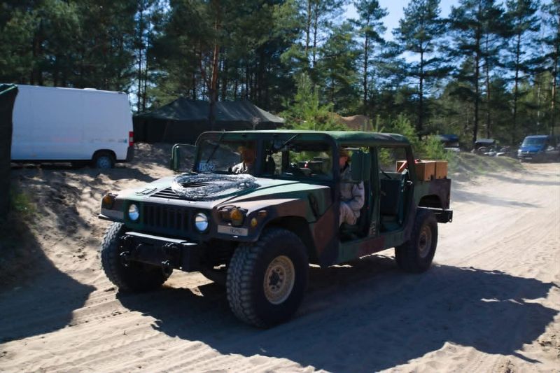 HUMVEE M1038