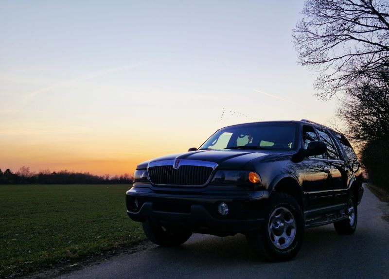Lincoln Navigator 