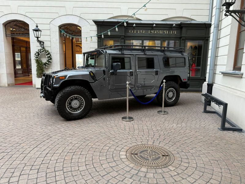Hummer Hummer