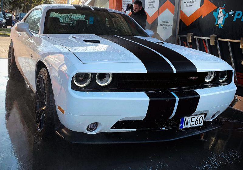 Dodge Challenger 