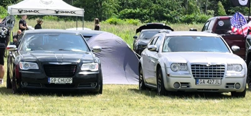 Chrysler  300C