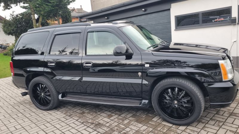 Cadillac  Escalade 