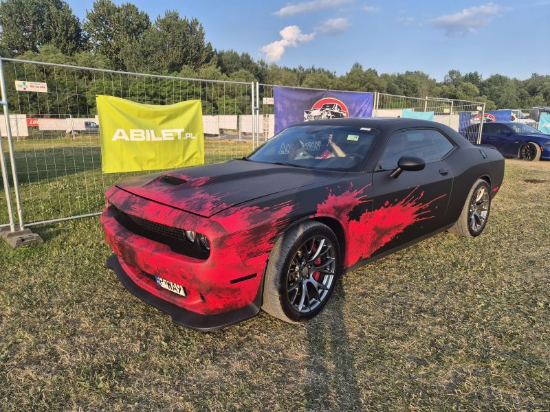 Dodge Challenger