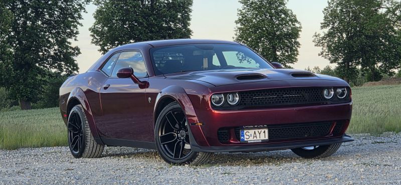 Dodge Challenger