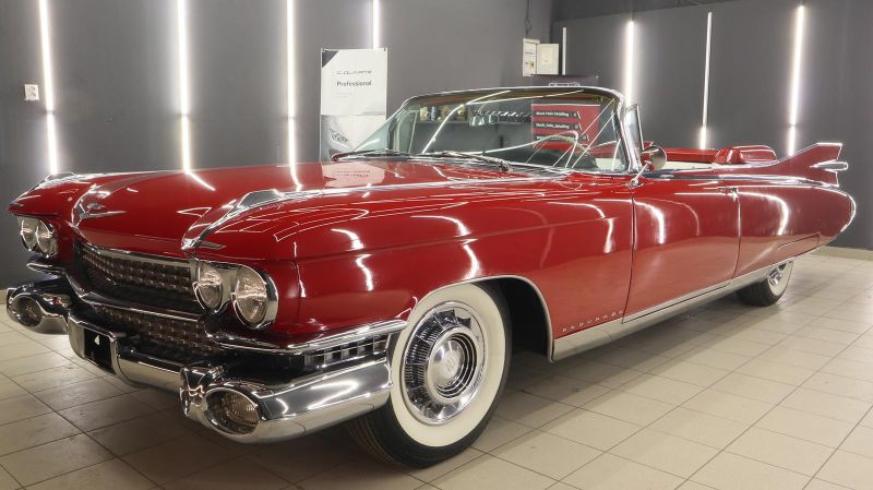 Cadillac  Eldorado biarritz 