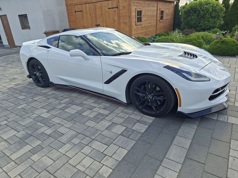 Chevrolet  Corvette