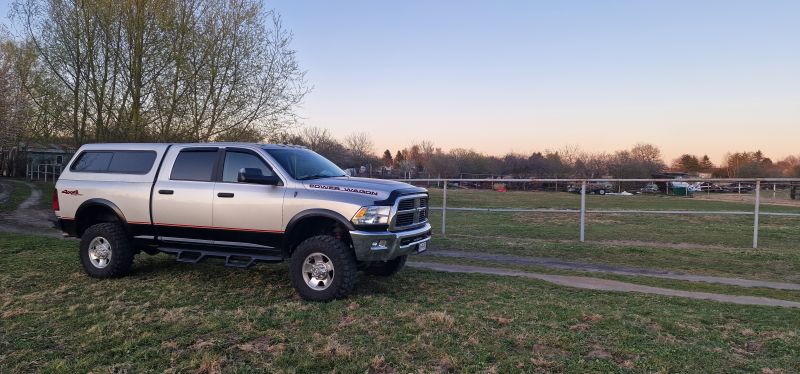 Dodge  Ram 2500