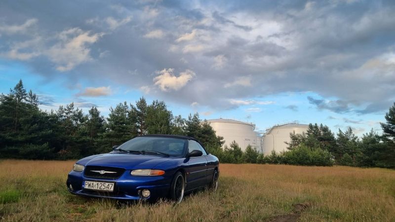 Chrysler Stratus