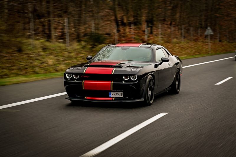 Dodge Challenger 