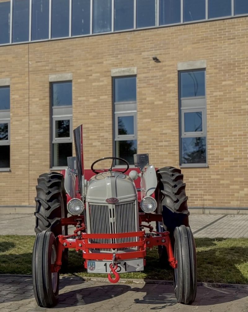 Ford  8N