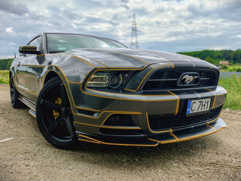 Ford Mustang