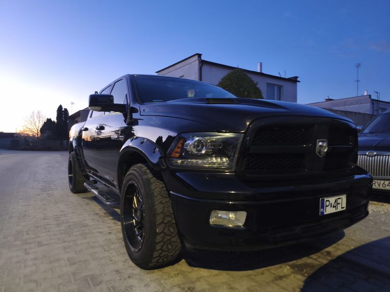 Dodge  Ram
