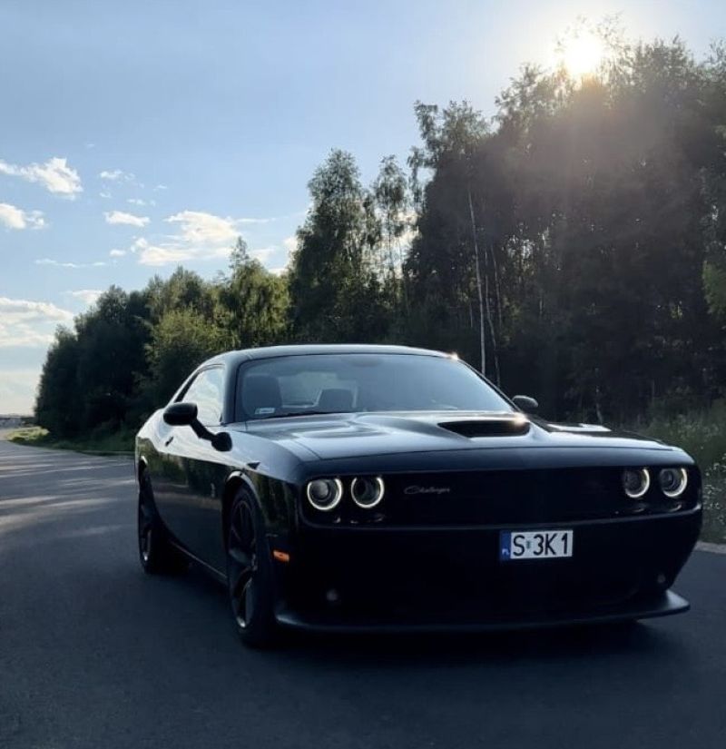 Dodge Challenger 