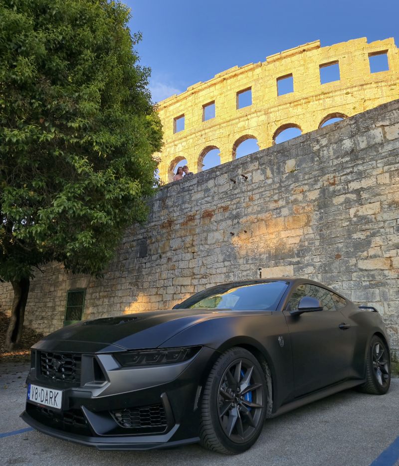 Ford Mustang 