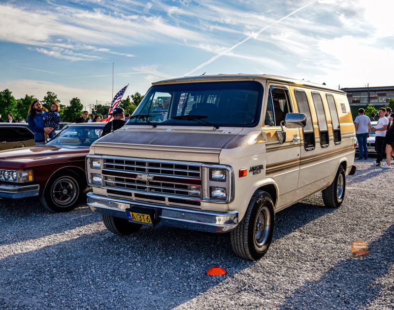 Chevy G20