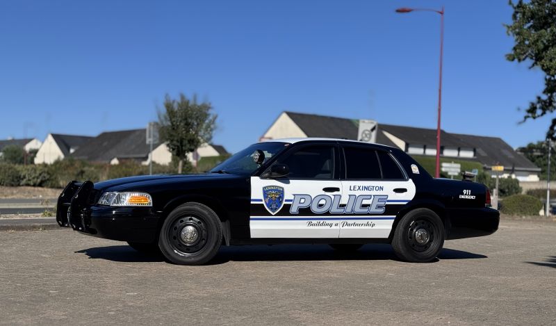 FORD CROWN VICTORIA POLICE INTERCEPTOR