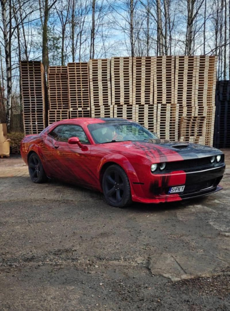 Dodge Challenger