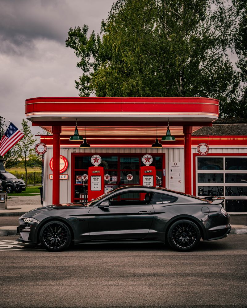 Ford  Mustang