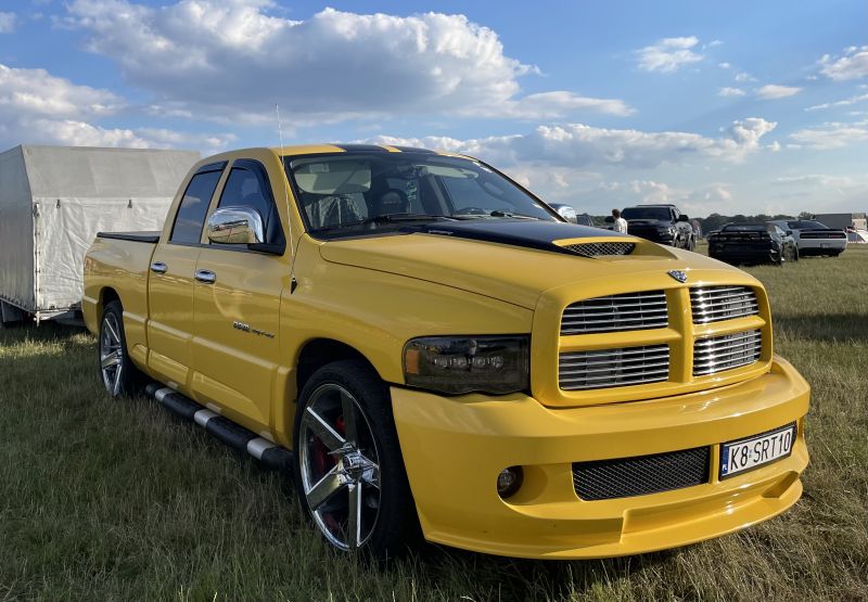 Dodge Ram SRT-10