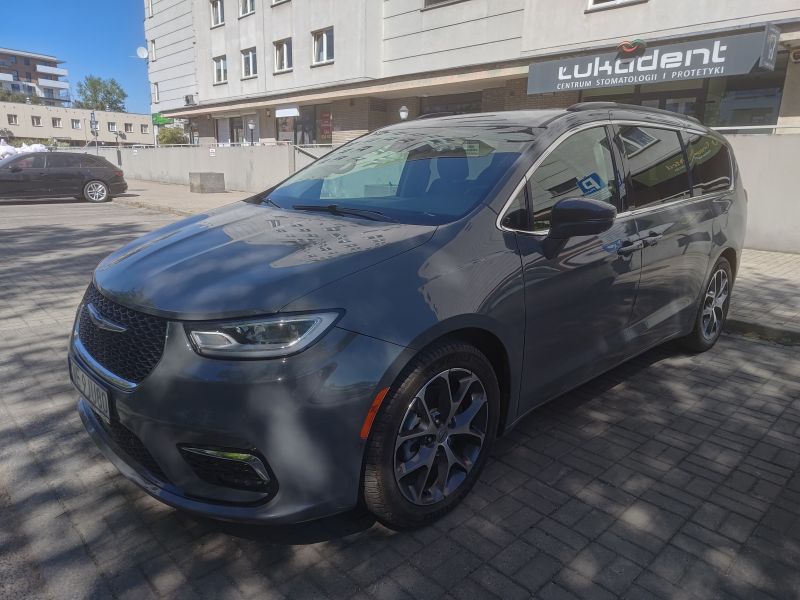 Chrysler Pacifica