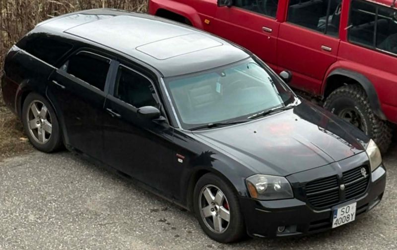 Dodge  Magnum