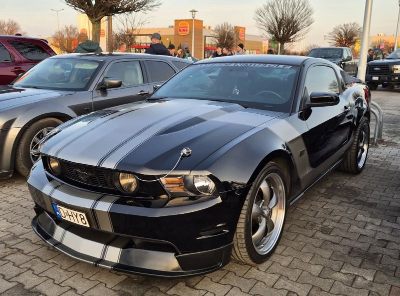 Ford Mustang  GT V8