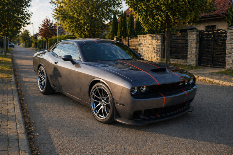 Dodge Challenger 