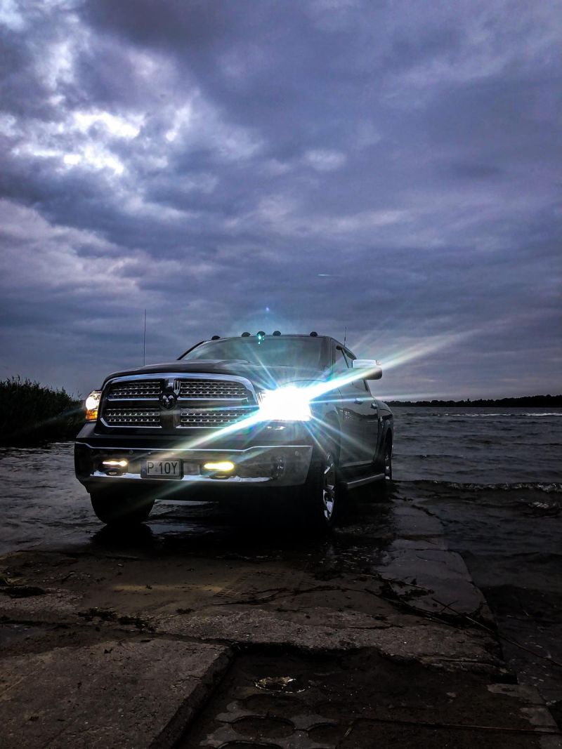 DODGE RAM