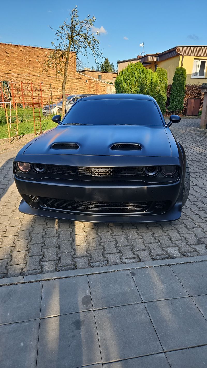 Dodge  Challenger 