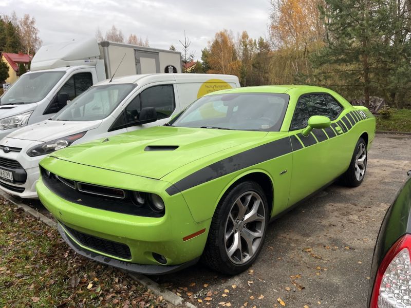 Dodge Challenger
