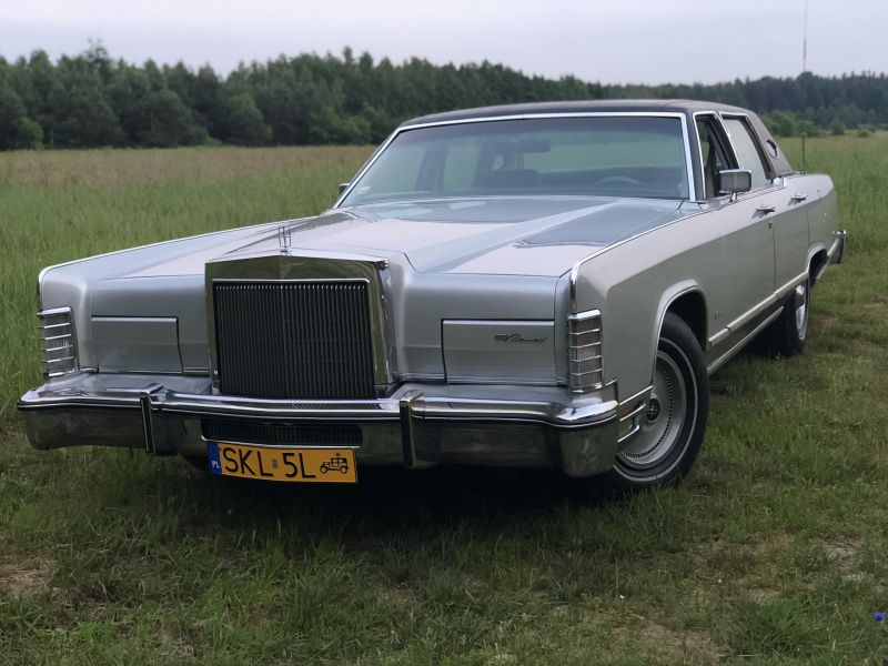 Lincoln Continental 
