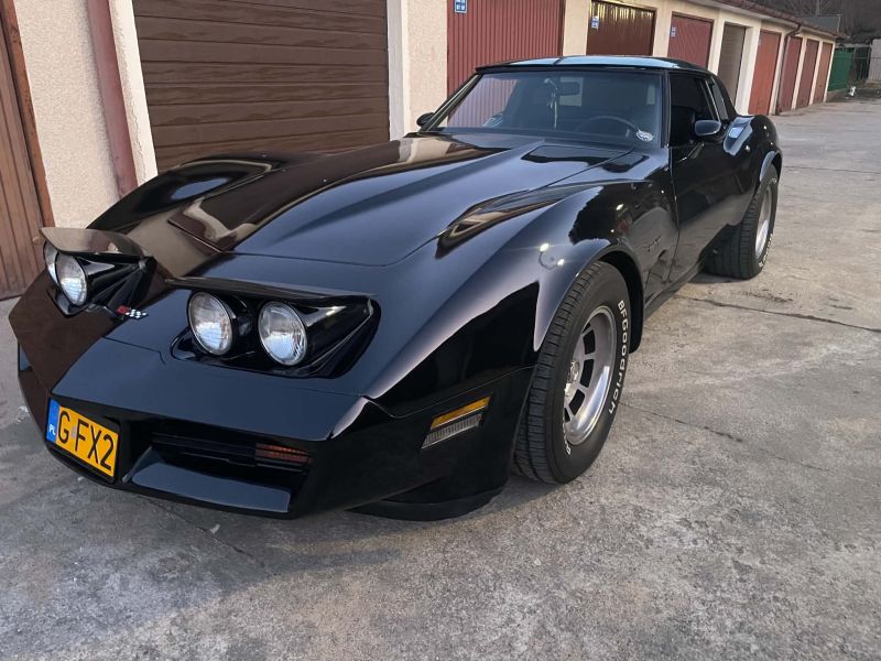 Chevrolet  Corvette