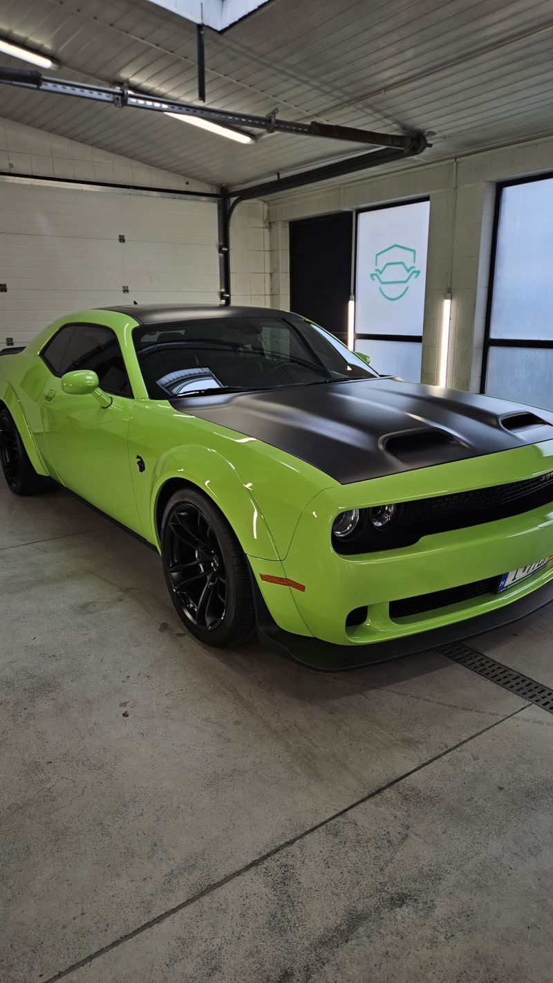 Dodge  Challenger 