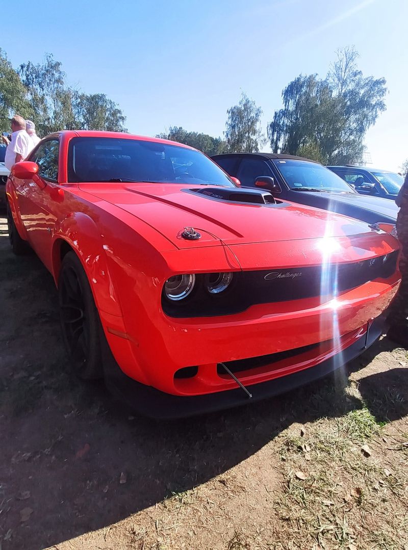 Dodge Challenger