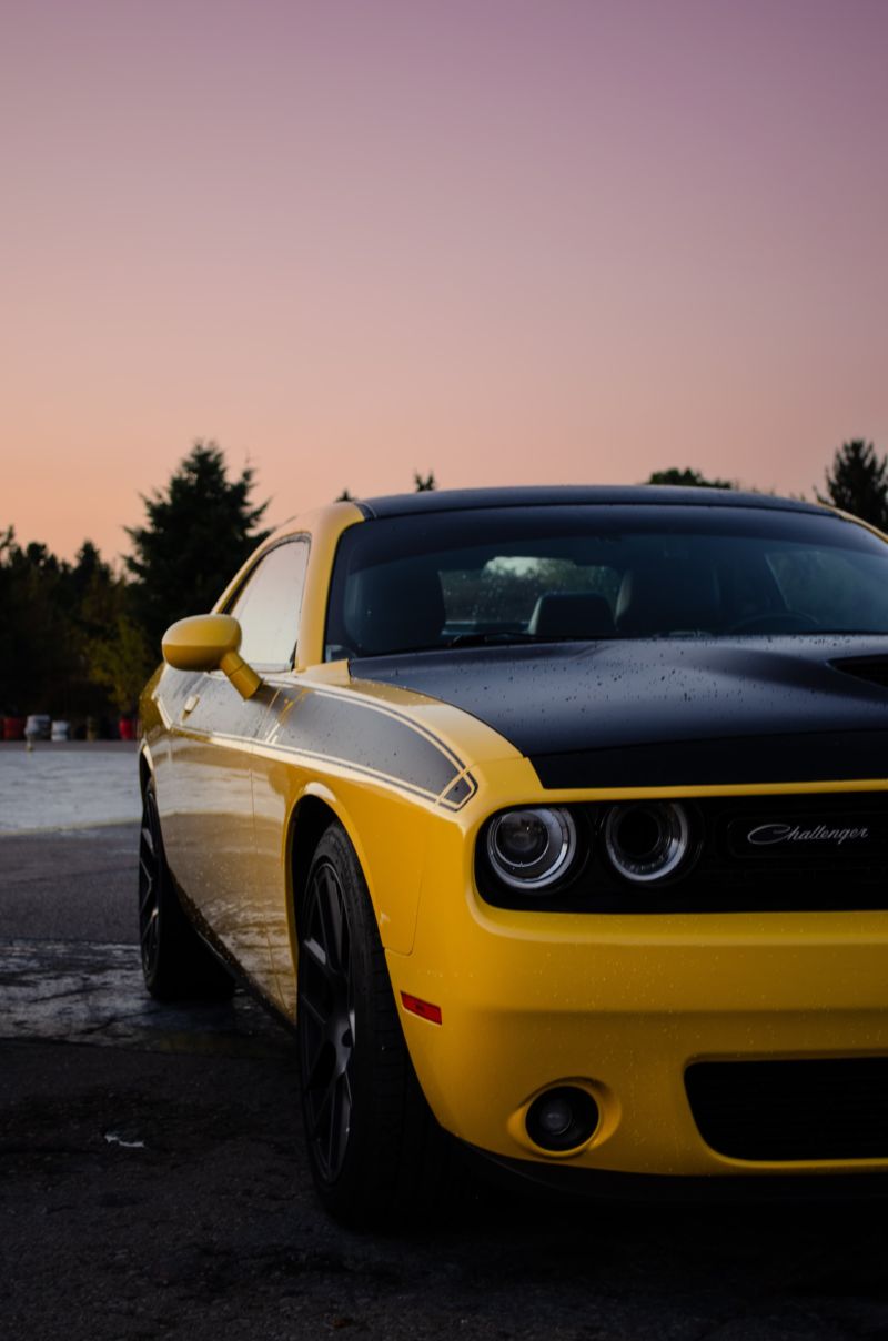 Dodge Challenger 