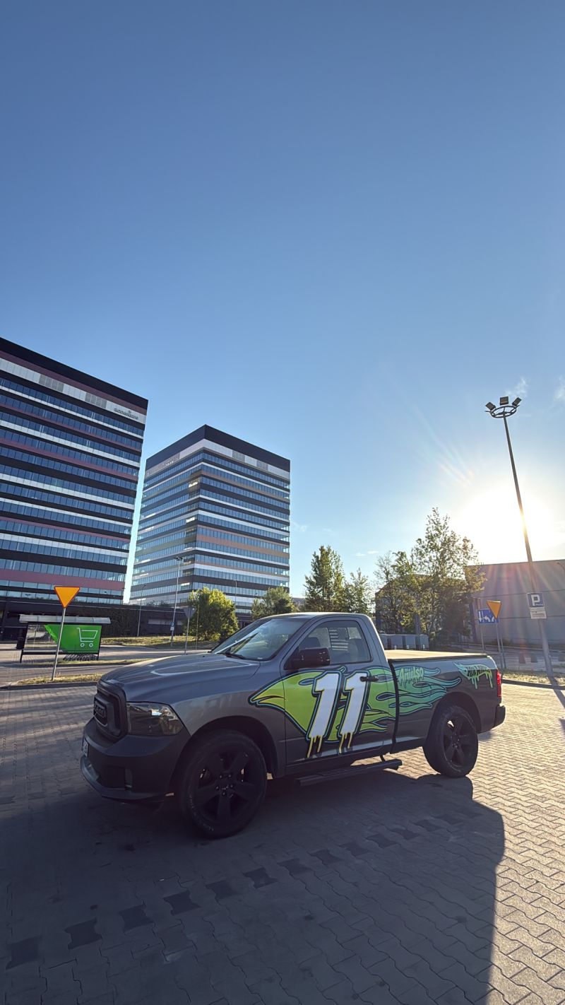 Dodge  Ram 1500